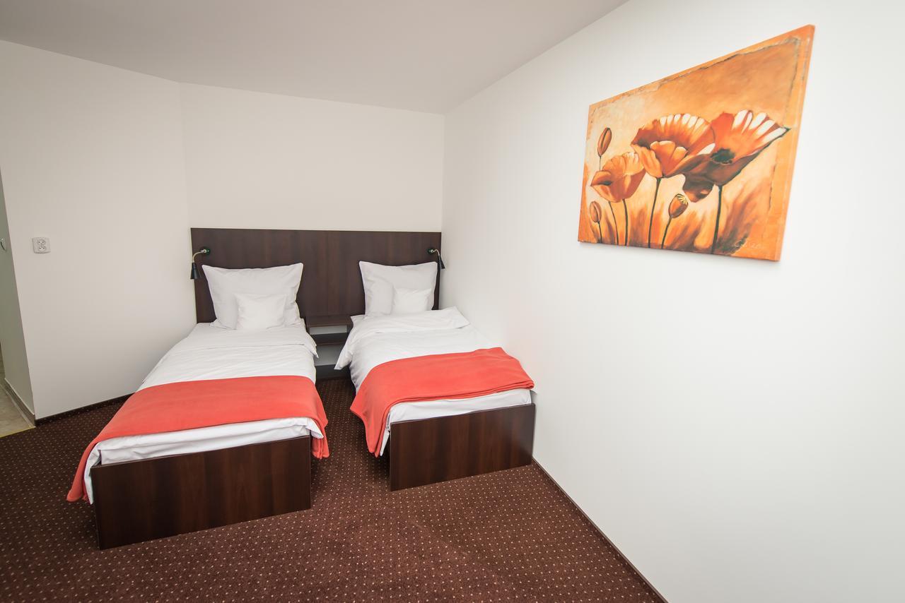 First Hotel Tczew Ngoại thất bức ảnh