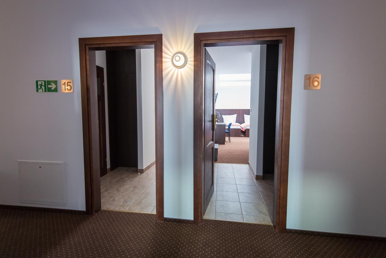 First Hotel Tczew Ngoại thất bức ảnh