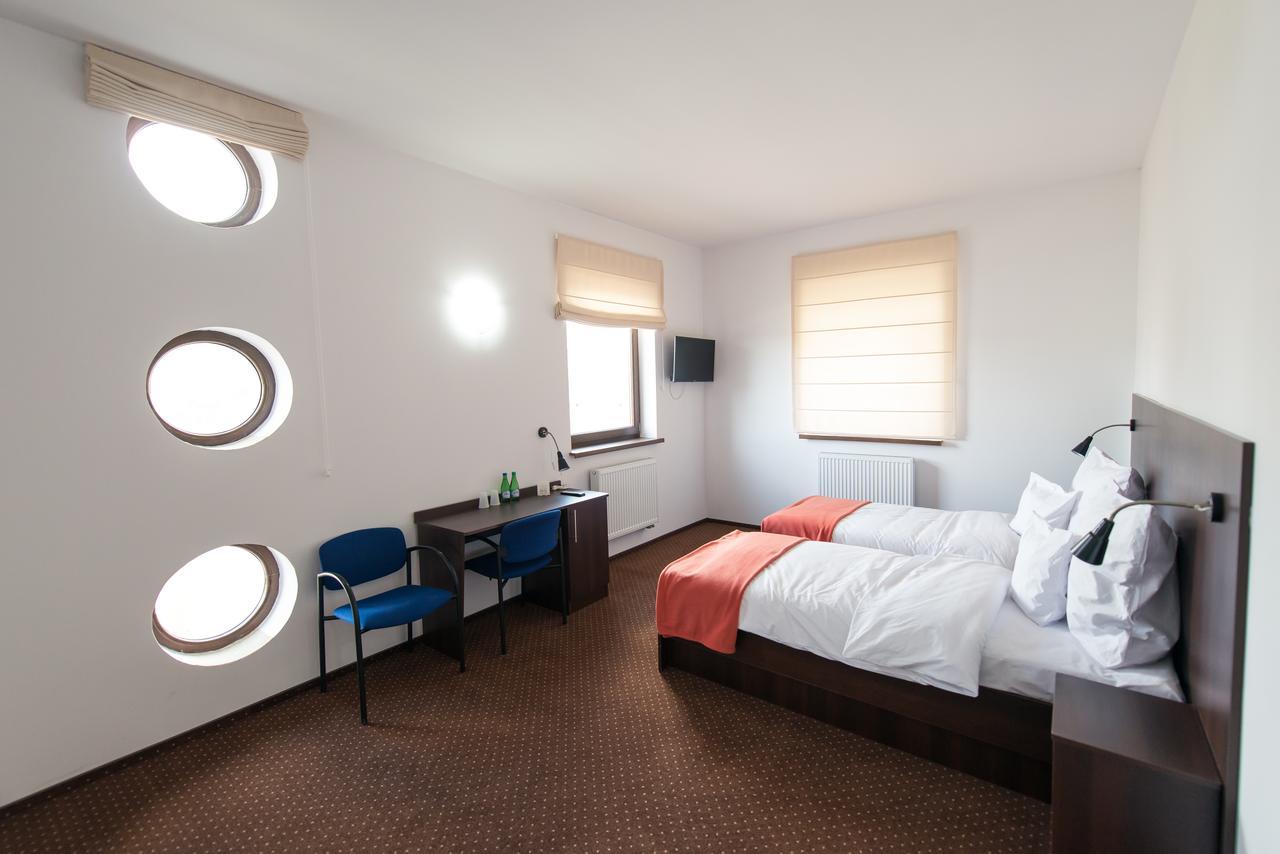 First Hotel Tczew Ngoại thất bức ảnh