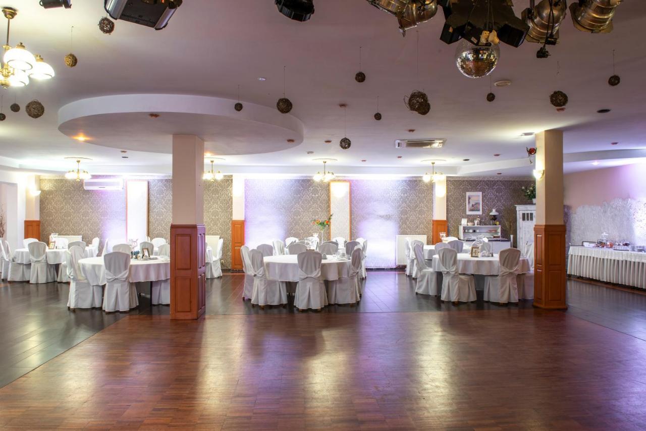 First Hotel Tczew Ngoại thất bức ảnh