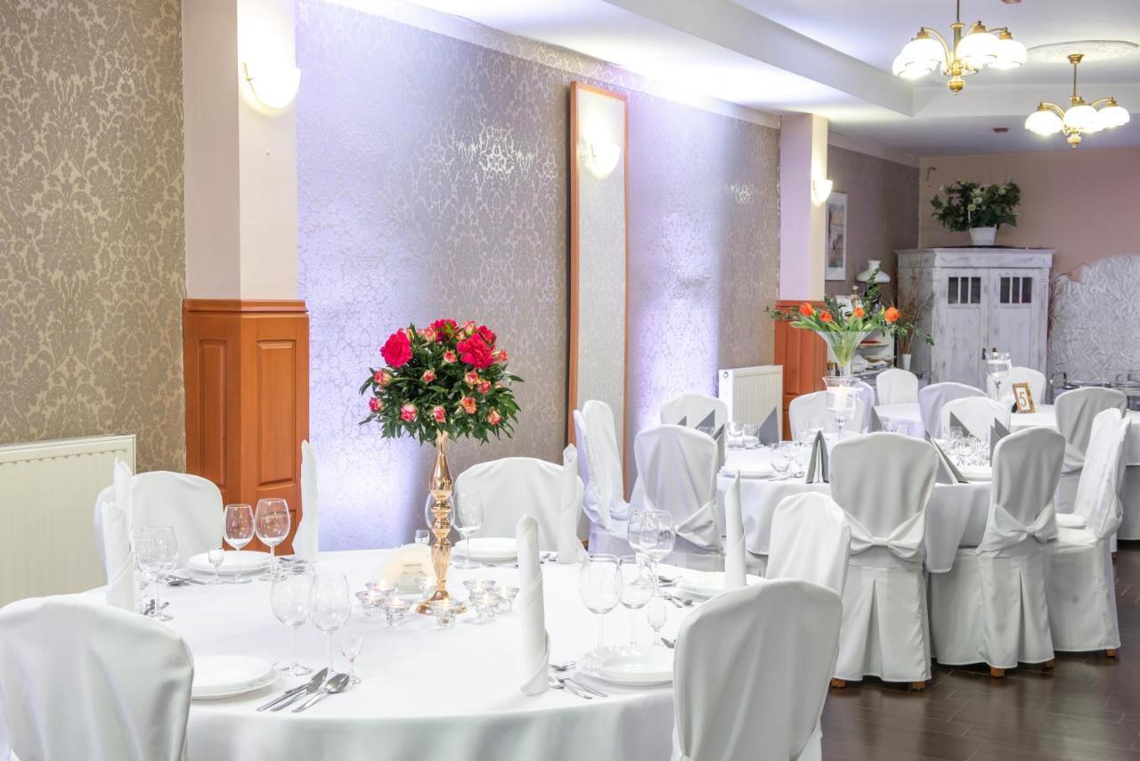 First Hotel Tczew Ngoại thất bức ảnh