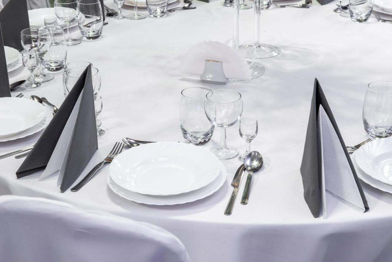 First Hotel Tczew Ngoại thất bức ảnh